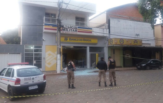 Grupo explodiu caixas eletrônicos no Banco do Brasil de Felixlândia (Divulgação)
