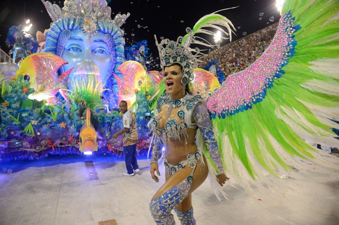 Resultado de imagem para Carnaval de 2018 será de 9 a 14 de fevereiro
