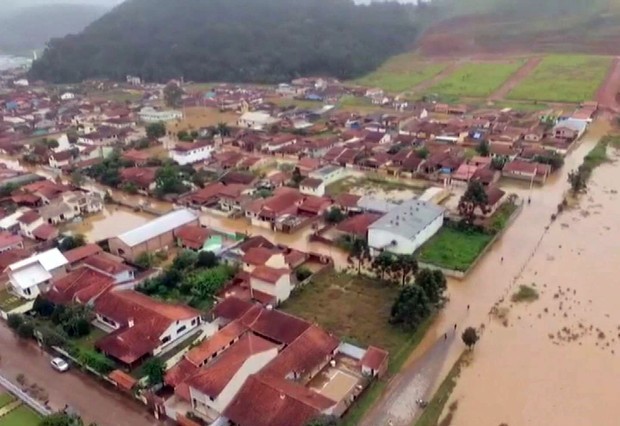 Forte chuva atinge Conselheiro Lafaiete, na Região Central Minas, Minas  Gerais