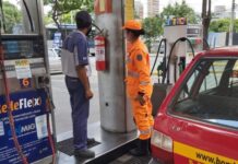 Bombeiros vistoriam 1.400 postos de combustíveis em Minas Gerais