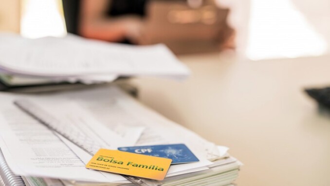 Bolsa Família voltará a exigir frequência escolar e vacinação