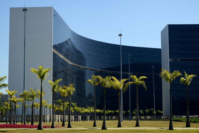 Governo de Minas divulga escala de pagamento do salário de abril