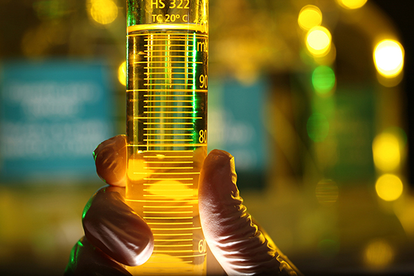 Mistura de biodiesel ao diesel passa a ser de 12% a partir de abril