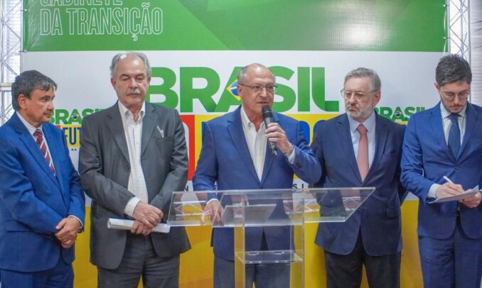 Alckmin anuncia mais 61 nomes da equipe de transição