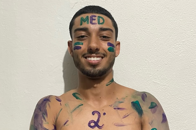 Estudante de Capelinha é aprovado em 4 cursos de Medicina